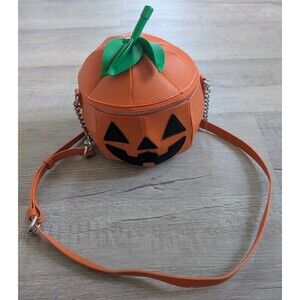 Mad Engine Fine By Me Pumpkin Jack O Lantern Halloween Bucket Bag Orange Purse